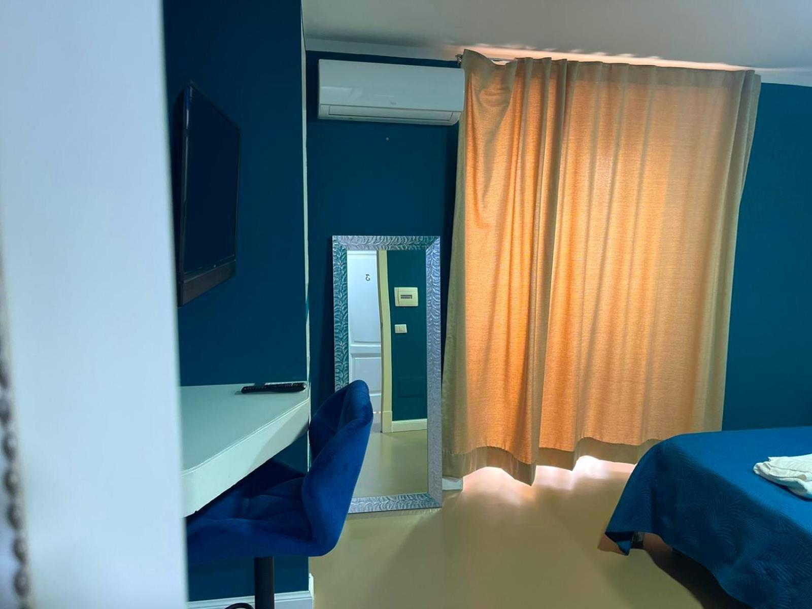 Bed And Breakfast Napoli Centro Storico Bagian luar foto