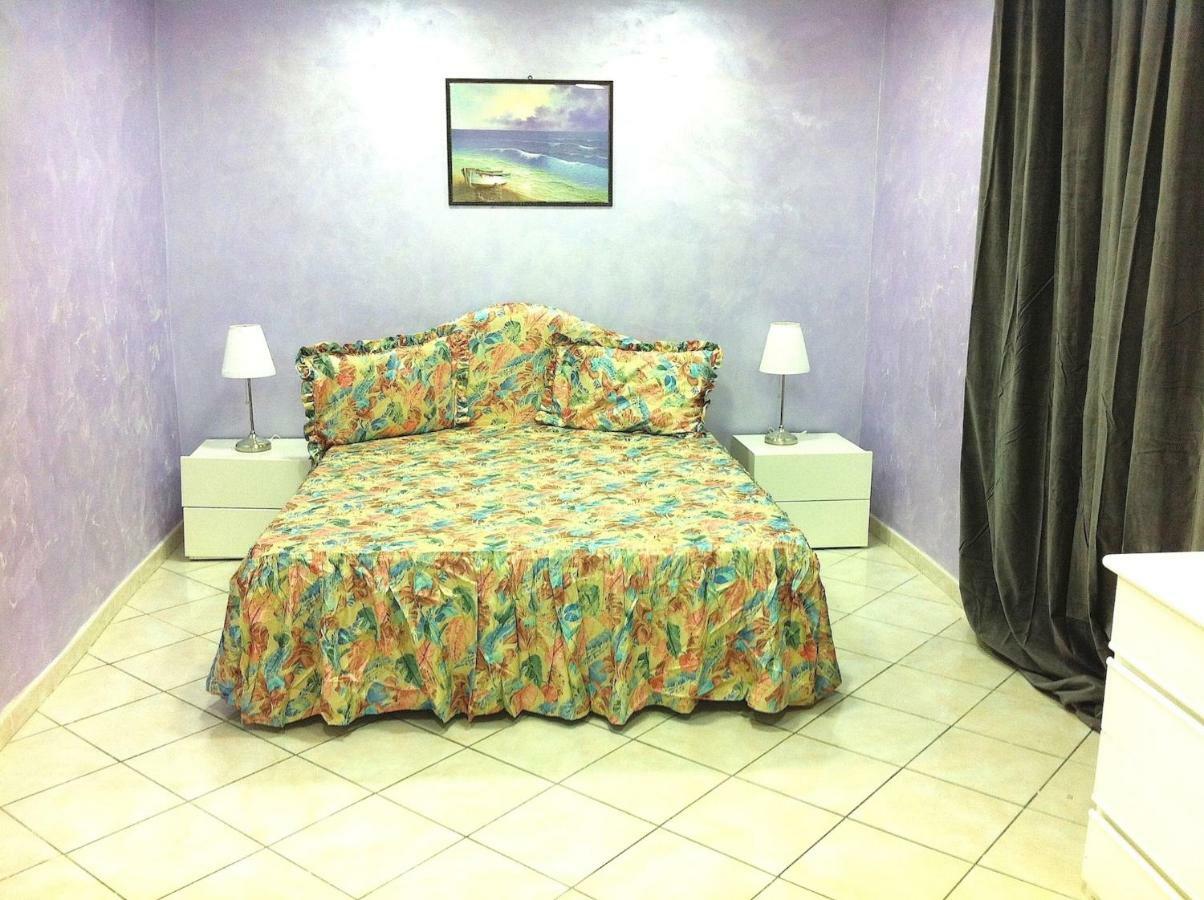 Bed And Breakfast Napoli Centro Storico Bagian luar foto